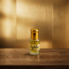 زيت سهم العطري 6 مل من زاهية، زيت عطري مركز خالٍ من الكحول بنفحات البرتقال والبرغموت والتفاح، مع قلب من الورد والياسمين والباتشولي، وقاعدة من الفانيليا والمسك والعنبر والأخشاب.